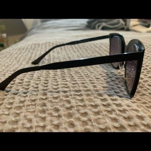 Fun sunglasses! No brand